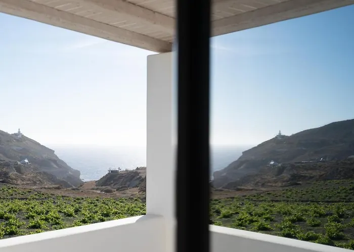 Hotel La Ponta & Akrotírion