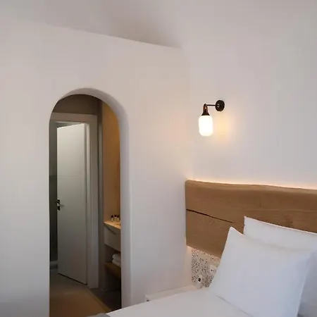 Hotel La Ponta & Akrotírion