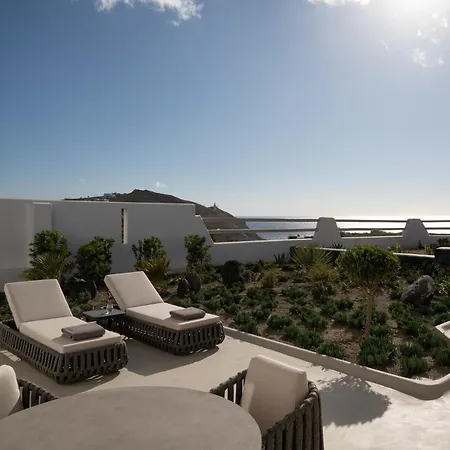 La Ponta & Hotel Akrotiri (Santorini)