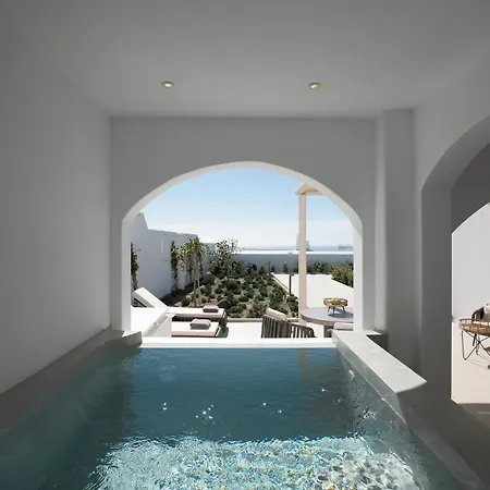 Aparthotel La Ponta & 4*