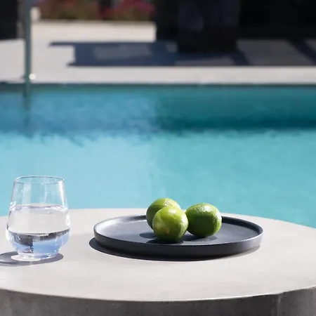 Hotel La Ponta & Akrotírion